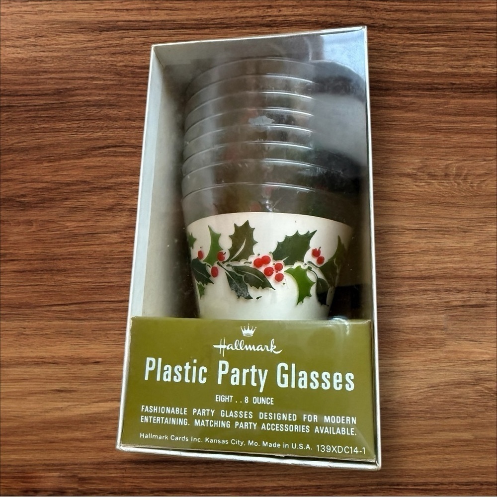 Vintage Set of Hallmark Plastic Party Glasses featuring a Holly Berry Pattern